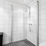 Apartment Arendalsuka - 3 Roms Midt I Sentrum Med 6 Soveplasser Og Parkering *