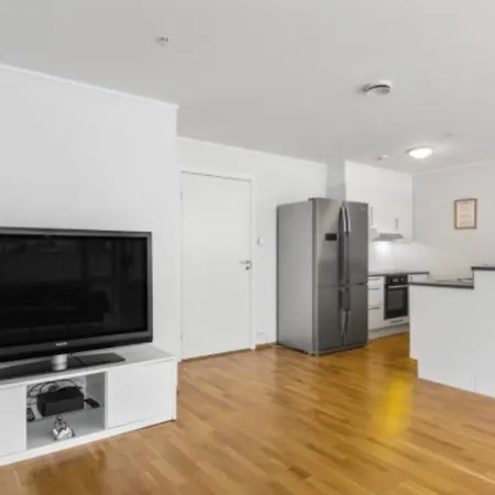 Arendalsuka - 3 Roms Midt I Sentrum Med 6 Soveplasser Og Parkering Apartamento *