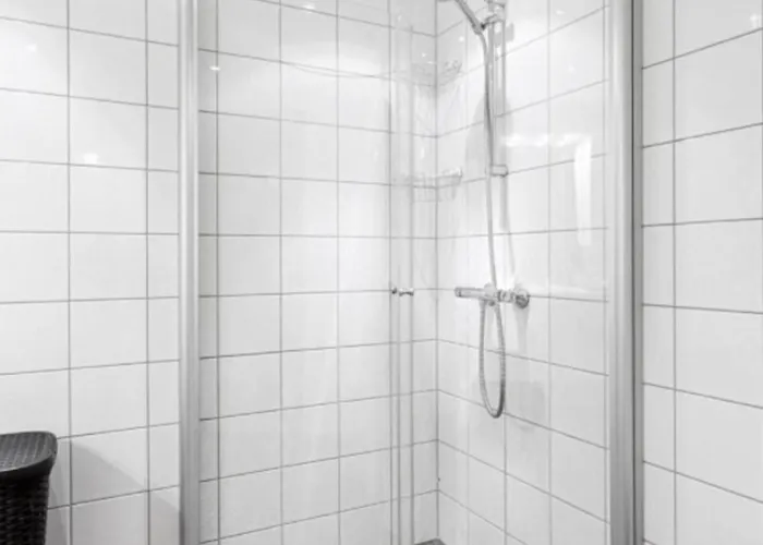 Lägenhet Arendalsuka - 3 Roms Midt I Sentrum Med 6 Soveplasser Og Parkering *